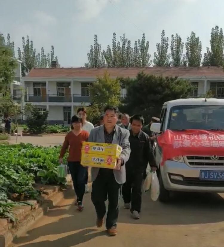 山東興源機(jī)械有限公司|起重機(jī)|行車|山東興源機(jī)械|單梁起重機(jī)|電動葫蘆|起重配件|www.byql365.cn|xyqzj|xyqzj.com|興源起重機(jī)|興源|起重機(jī)行車|起重設(shè)備|起重機(jī)械